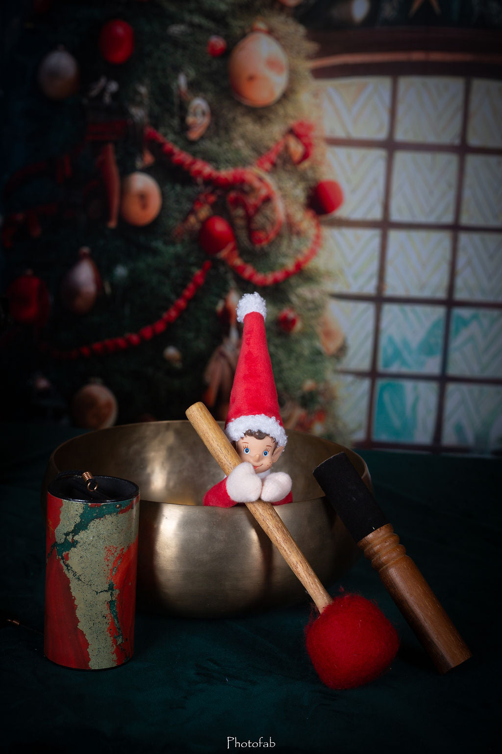 Un lutin dans un bol Chantant